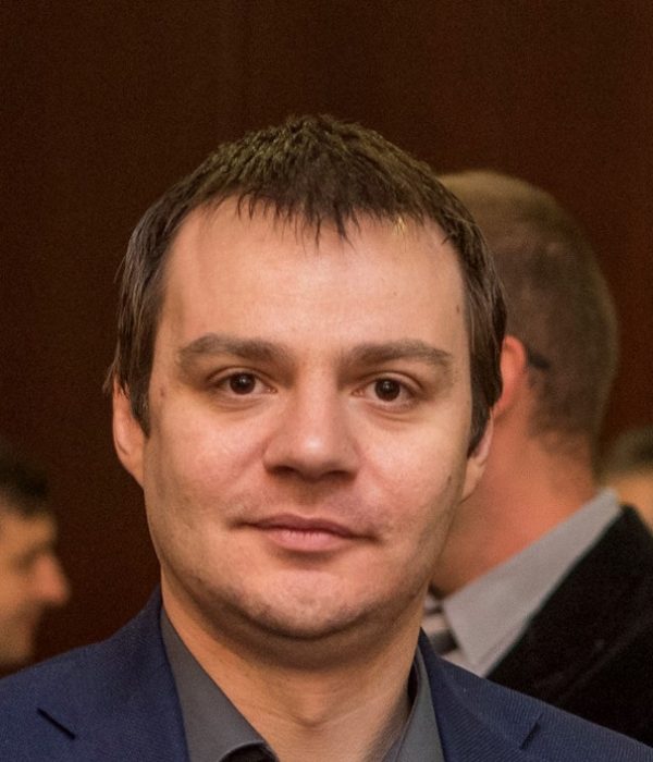 Păunescu Vlad